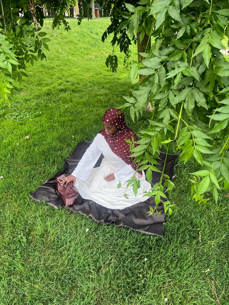 Hijab petit pois bordeaux Élan moderne