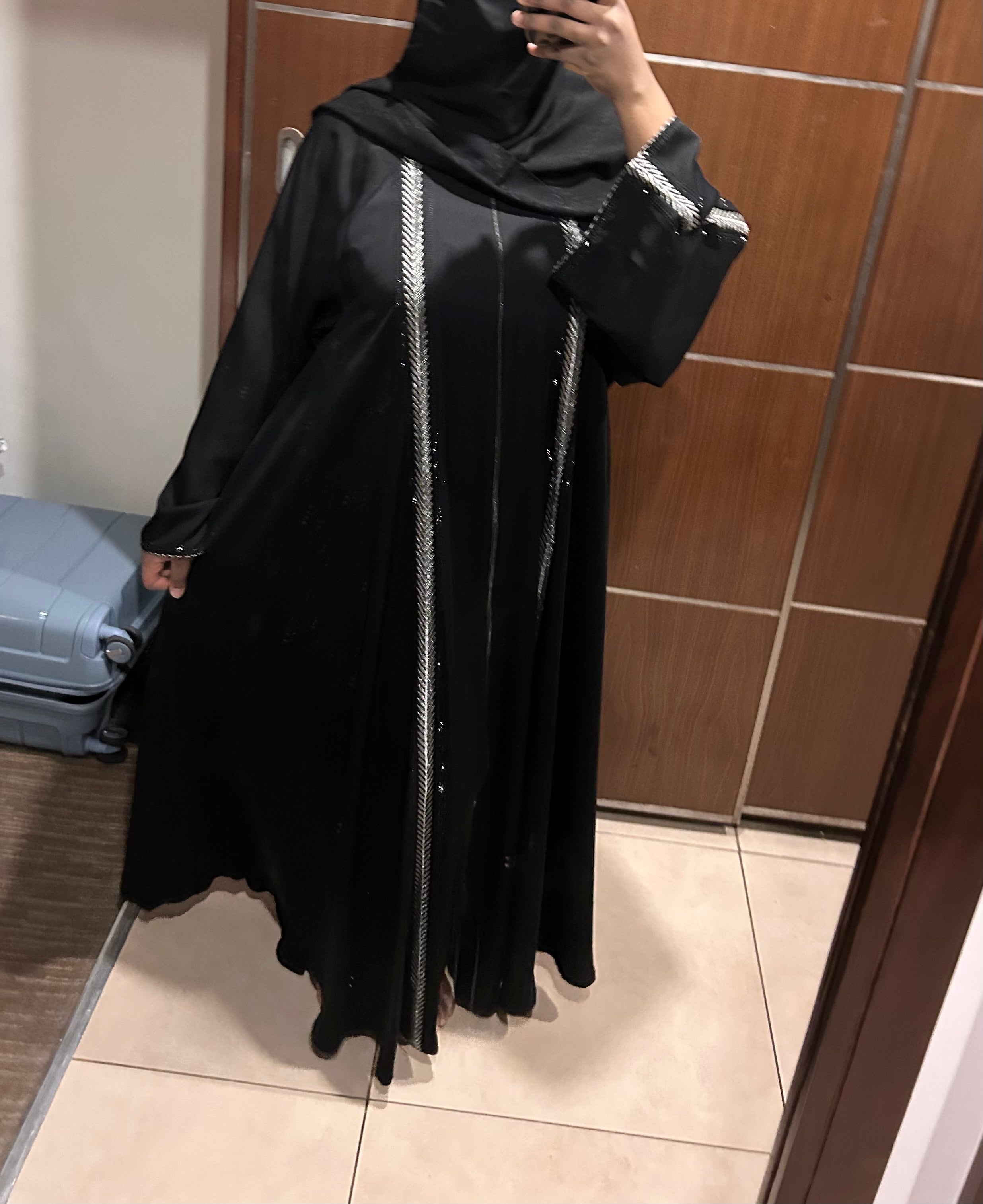 Abaya samia Élan moderne