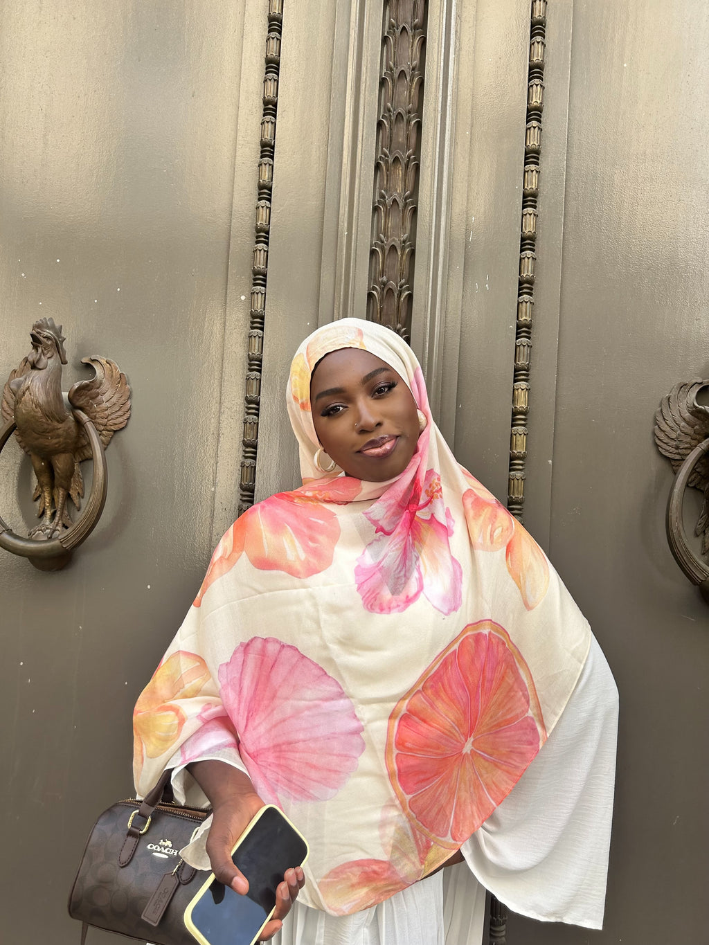 Hijab modal hibiscus Élan moderne