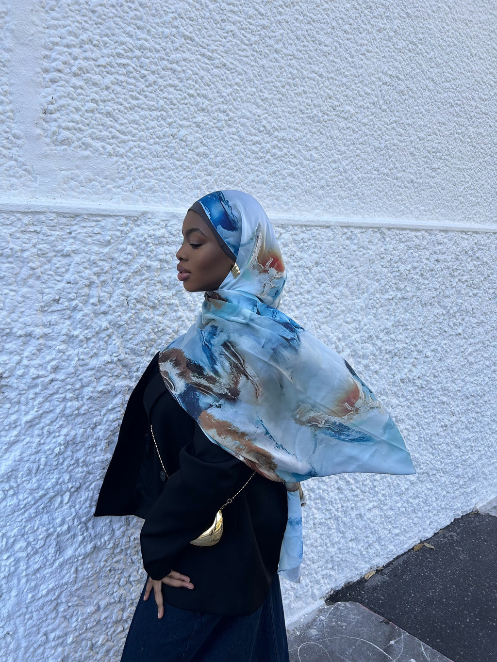 Hijabs en satin Élan moderne