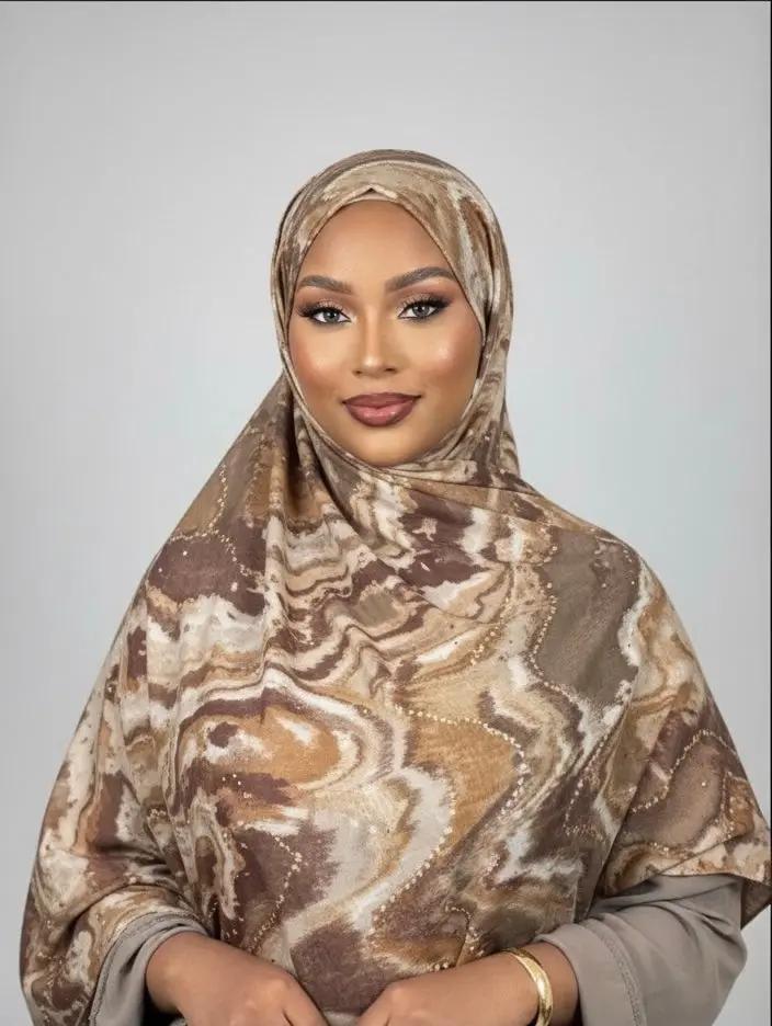 Hijabs scintillant en coton Élan moderne