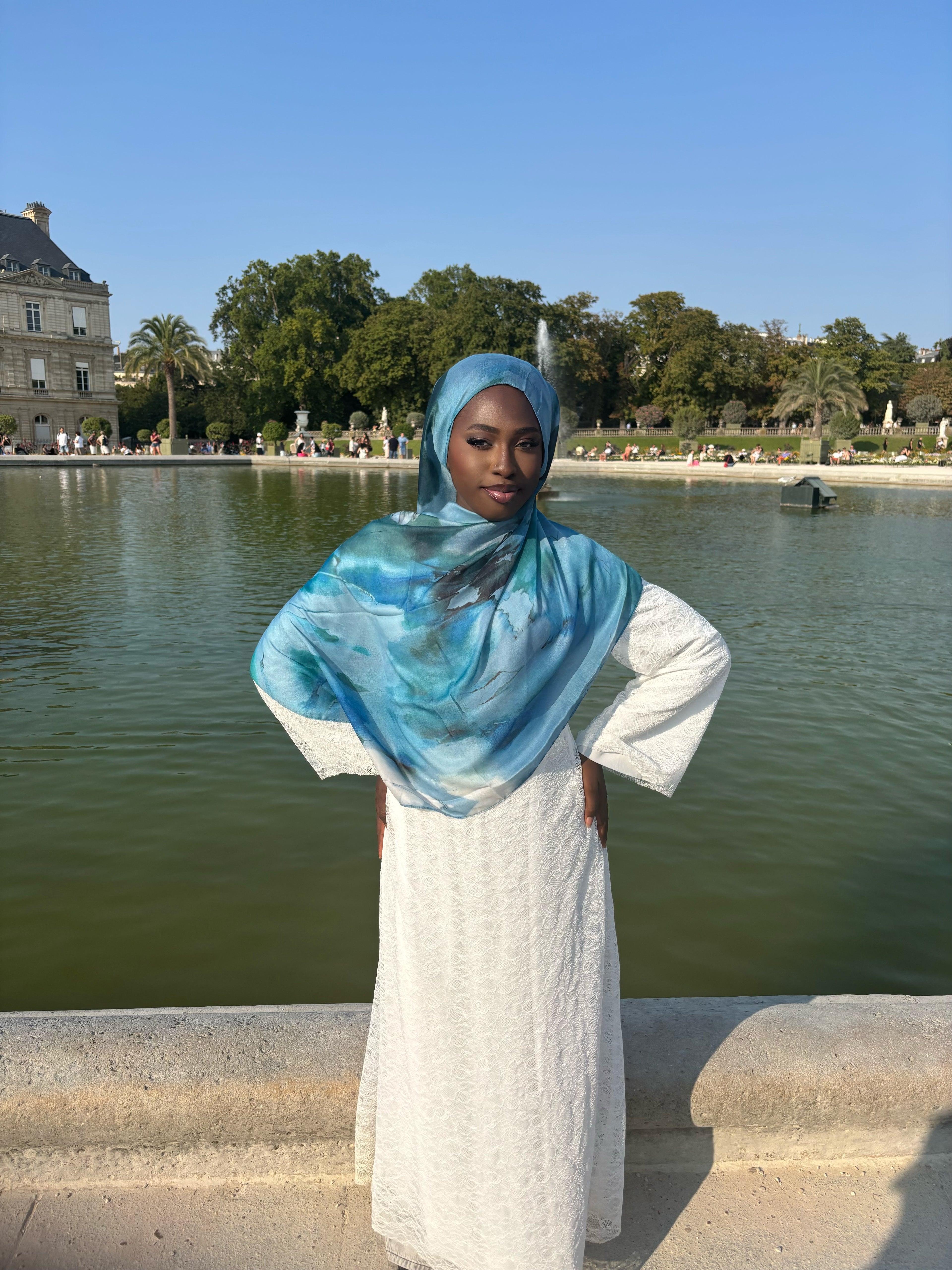 Hijab modal Horizon Bleu Élan moderne