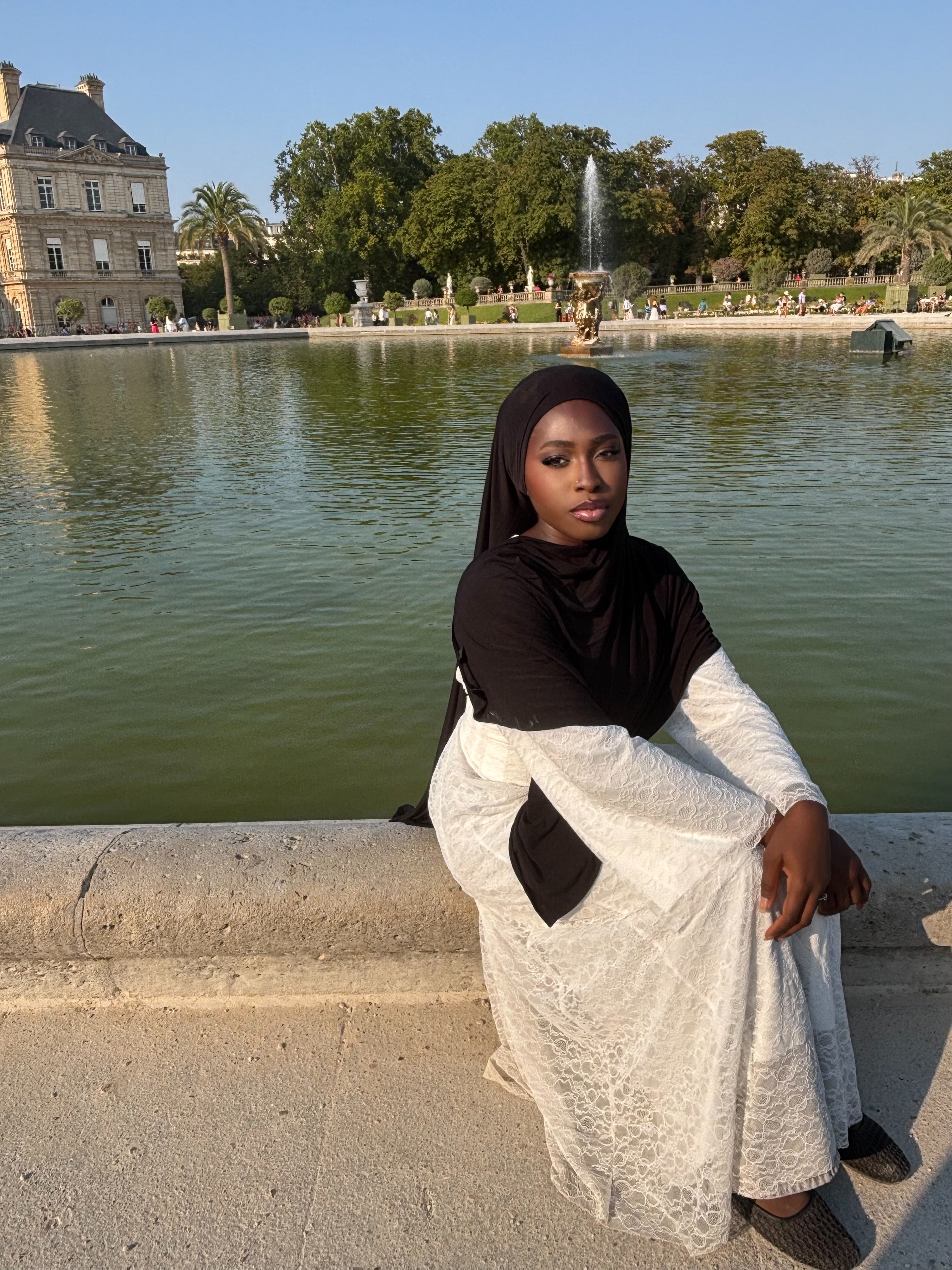 Hijab bamboo noir Élan moderne