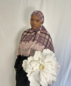 Hijabs dentelle Mouna Élan moderne