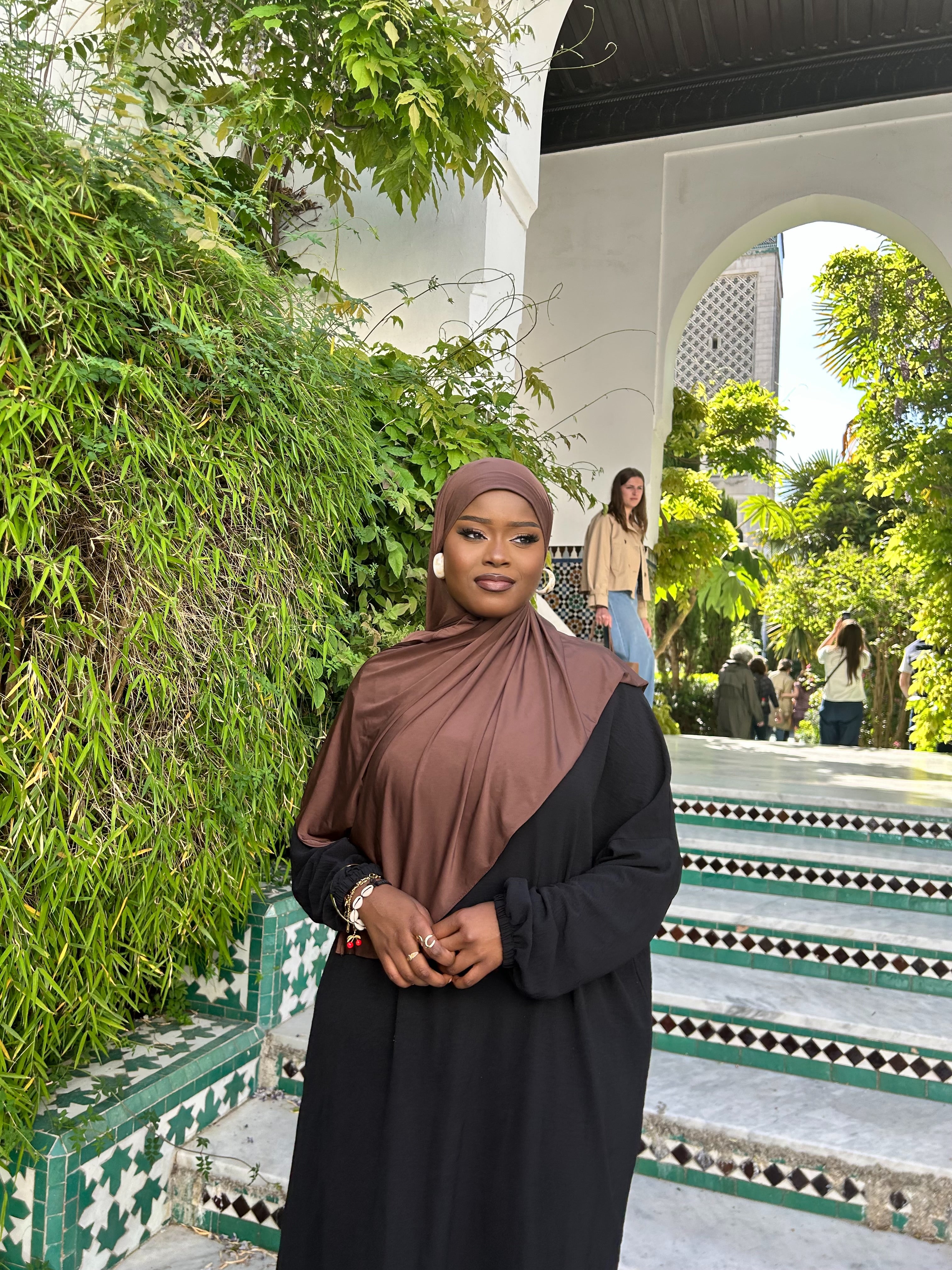 Hijab jersey liquide brownie Élan moderne