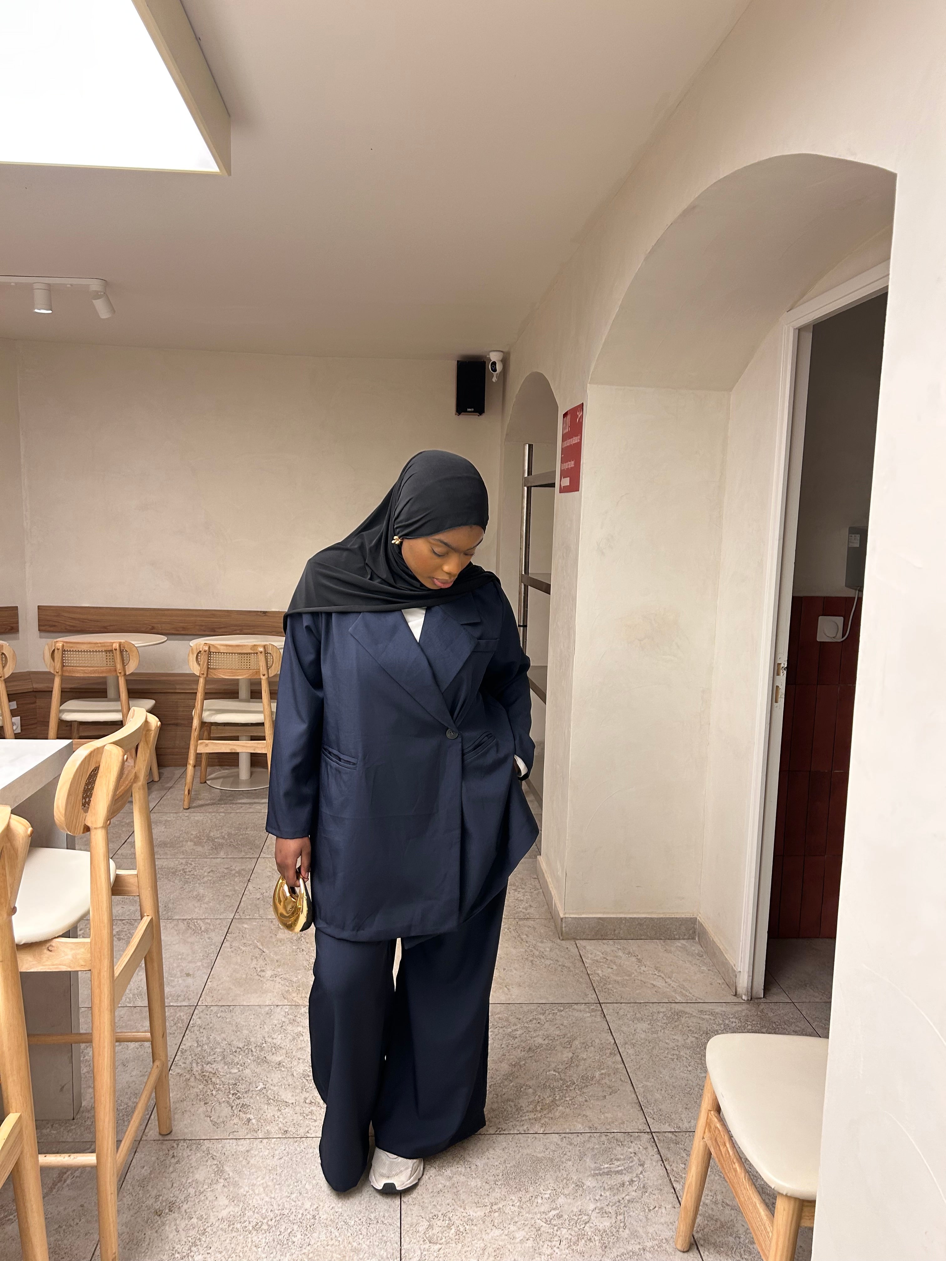 Ensemble blazer et pantalon Zaira Élan moderne