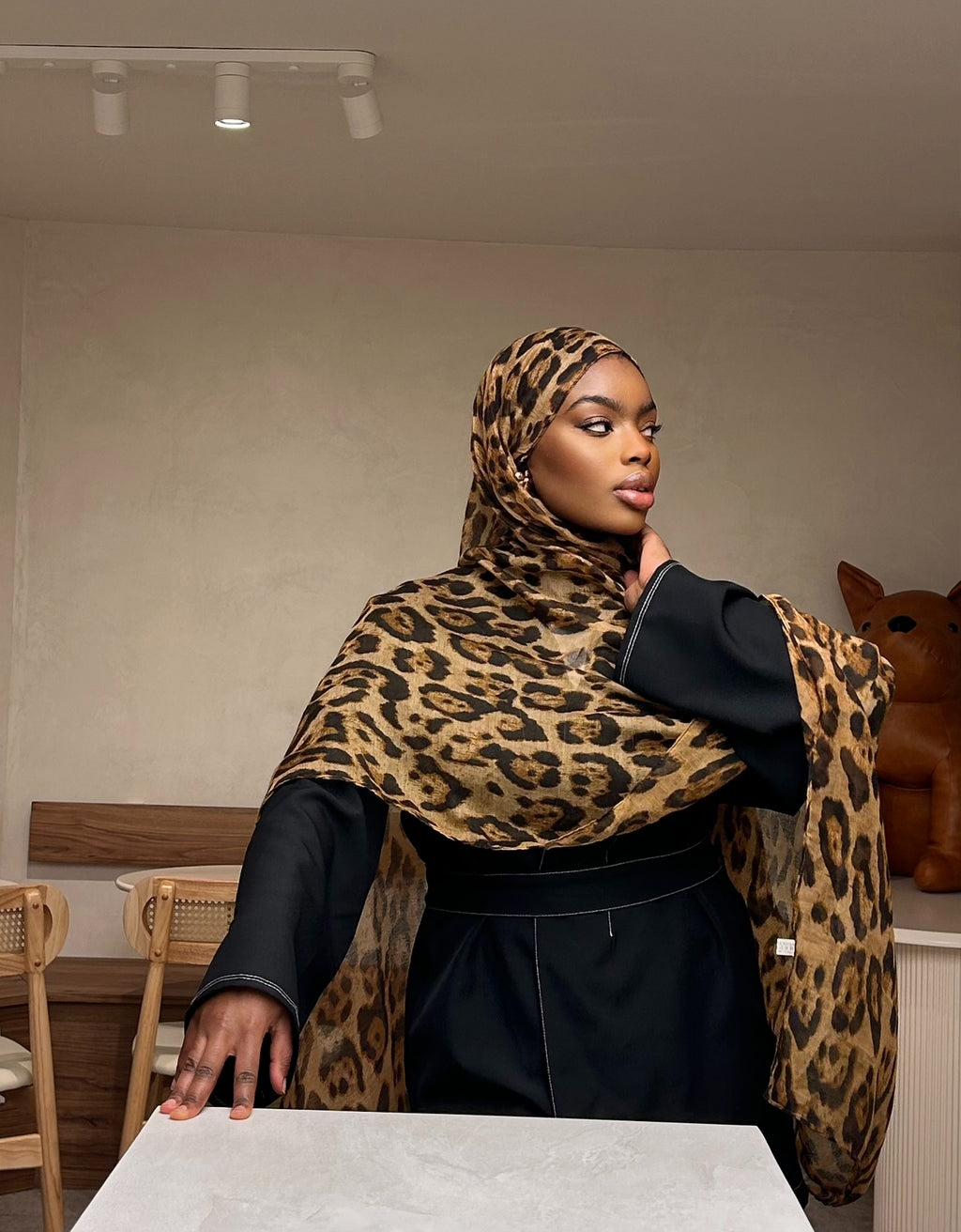 Foulard Leopard Aria Élan moderne