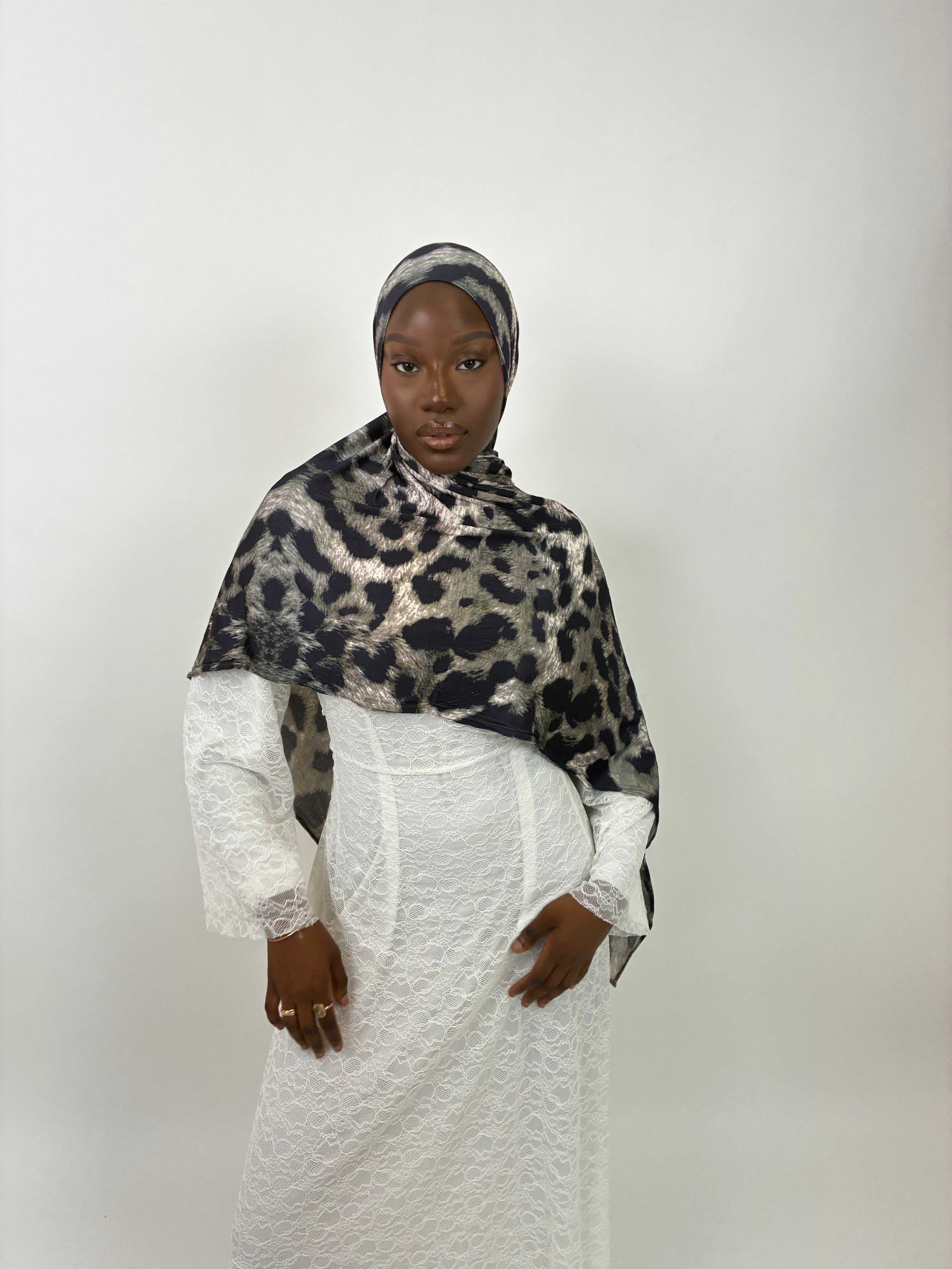 Hijab jersey Léopard gris Élan moderne