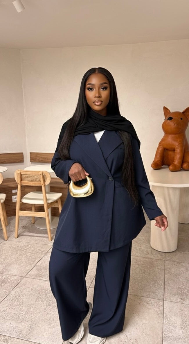 Ensemble blazer et pantalon Zaira Élan moderne